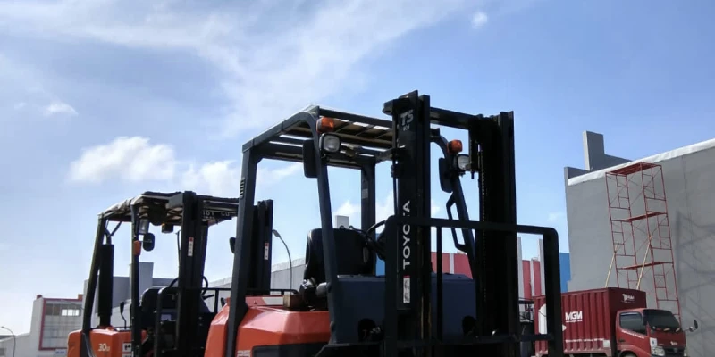 Tempat Jual, beli dan Sewa Forklift Terbaik